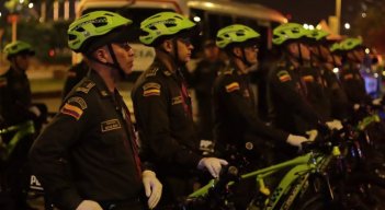 La alcaldía entregó equipos a uniformados que conforman este escuadrón/Foto Cortesía