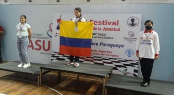 Ghisell Gabriela Morales, campeona suramericana del Festival de la Juventud, en la modalidad de ajedrez rápido.