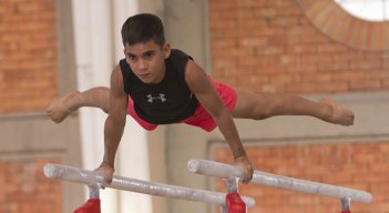 Keynher Camilo Vera, gimnasta cucuteño que se destacó en la temporada 2022.