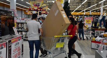 Hicieron falta los Días sin IVA para impulsar el comercio. / Foto Archivo