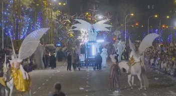Las cabalgatas de Reyes recobran su normalidad en España
