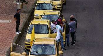 Gremio de taxistas suspendió movilizaciones de este lunes./Foto: Colprensa