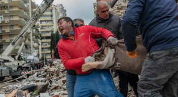Un poderoso sismo causa más de 2.600 muertos en Turquía y Siria./Foto: AFP
