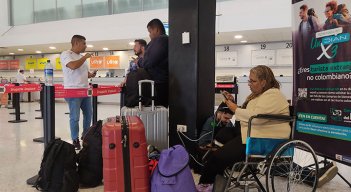 Muchos de los pasajeros que llegaron al aeropuerto Camilo Daza procedían de Venezuela. Foto Leonardo Favio Oliveros/La Opinión