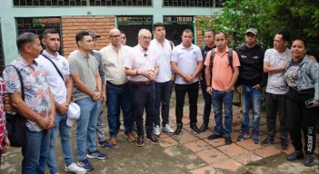 Jóvenes destacan que, después de 30 años, la Casa de la Juventud ubicada en Atalaya será intervenida para la mejora de su infraestructura. / Foto: Cortesía / La Opinión 