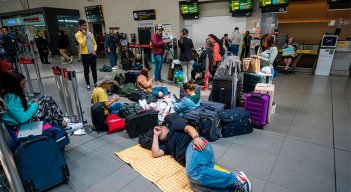 Los pasajeros de Viva Air, tanto de Cúcuta como del resto del país, están siendo embarcados en otras aerolíneas. Foto Archivo La Opinión