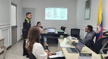 Crisis en el suministro de alimentos en las estaciones de Policía 