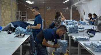 La jornada laboral nocturna comenzaría a las 6:00 p.m. Actualmente, empieza a las 9:00 p.m.  / Foto Archivo