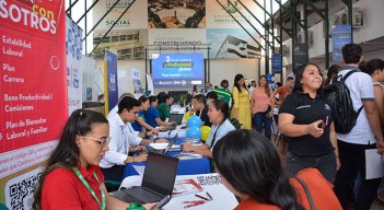Se cumplió la segunda edición de la feria de empleo. / Foto La Opinión