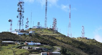 En 2022, Tigo tuvo que invertir más de $1.500 millones para reponer cables o baterías hurtadas./ Foto Archivo