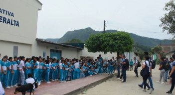 Cerca de 900 estudiantes se están viendo afectados por esta problemática./ Foto Cortesía / La Opinión 