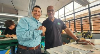 Carlos Arturo Contreras, izquierda, director encargado del SENA regional Norte de Santander/Foto cortesia