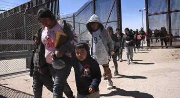 Migrantes en la frontera con Estados Unidos 