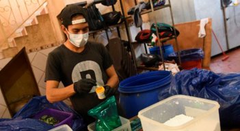 ¿Hoja de coca saborizada? Así se comercializa en Bolivia 