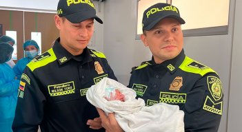 policias-parto2