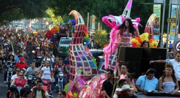 Este año la marcha del Orgullo Diverso será el 2 de julio./Foto Archivo/La Opinión