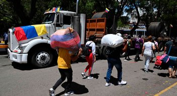 El mes pasado cruzaron 1025 camiones hacia Venezuela./ Foto Archivo