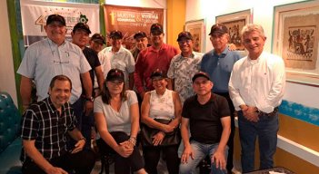 Empresarios de la región se reunieron con directivos nacionales de Confetur, para constituir el gremio. Foto Cortesía