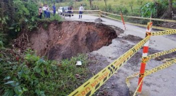La meta del proyecto es avanzar en la pavimentación total de los 109 kilómetros que faltaban y el mantenimiento de los 150 km, que es la longitud de esta vía./ Fotos Cortesía