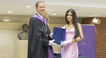 Se graduó con honores de una de las mejores universidades de Europa. Actualmente trabaja para la ONU./ Fotos: Cortesía / La Opinión 