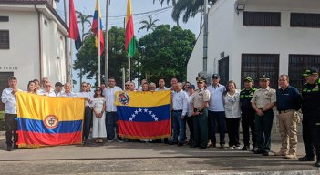 Los líderes de los gremios de empresarios y las autoridades de Colombia y Venezuela celebraron un año de la reapertura de la frontera. / Foto: Cortesía