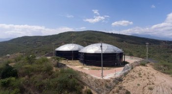 Megatanques de Los Patios del Acueducto Metropolitano/Foto Juan Pablo Cohen/La Opinion