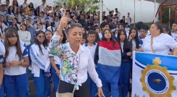 Meses atrás la comunidad educativa de la Presentación protestó porque deben abandonar el plantel/Foto archivo