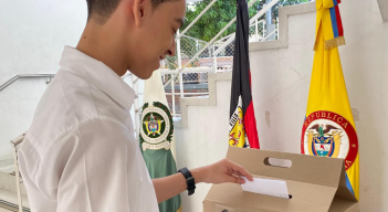 El simulacro electoral juvenil también se realizó en su momento en Canadál