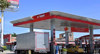 Desde octubre de 2022, el gobierno de Gustavo Petro viene subiendo la gasolina cada mes, para disminuir el déficit fiscal del FEPC./Foto Archivo