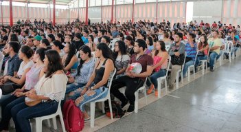 Si los jóvenes tuvieran la oportunidad de estudiar su pregrado en el exterior, el 88% de los encuestados afirmó que lo haría. / Foto Archivo
