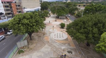 Pararon la obra en El Malecón  por falta de materiales