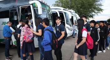 Son casi 5 mil estudiantes los que viven al otro lado de la frontera y que estudian en colegios de Cúcuta y Villa del Rosario. / Foto: Archivo / La Opinión 