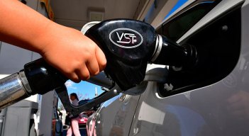 El portal especializado Global Petrol Prices elaboró un listado acerca del precio del litro de gasolina en el mundo, señalando que en promedio este cuesta US$1,30. / Foto: Archivo