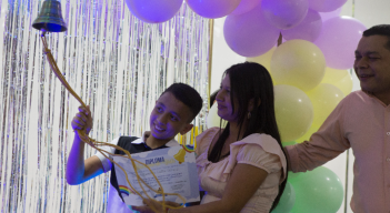 32 niños confirmaron estar libres el cáncer al dar el campanazo de la victoria. 