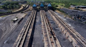 El sector coquizador trabaja a media máquina desde el año pasado por la caída del coque en el mercado internacional. Foto Archivo