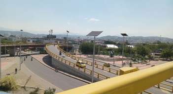 Paneles solares de los puentes del monumento del Indio están fuera de servicio/Foto archivo