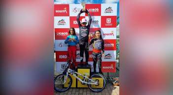 Camila de la Hoz Mora (centro) es la mejor bicicrosista de Norte en el ranquin nacional de las válidas nacionales.