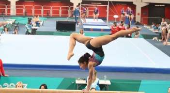 Los gimnastas nortesantandereanos se aprestan para una nueva competencia.