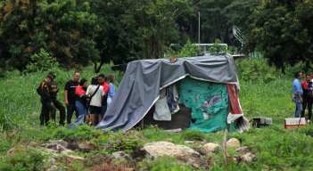 Alcaldía de Cúcuta conjuntamente con la Policía Nacional y Ejército hizo intervención para despejar zona de El Malecón. 