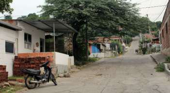 Este barrio tiene varias vías en mal estado./ Foto: Cortesía.