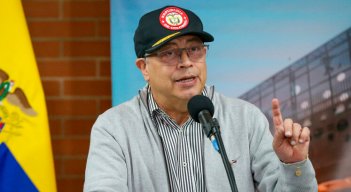 Petro saldrá el 1 de mayo