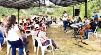 En el asentamiento humano El Talento se crean actividades comunitarias. / Foto: Cortesía.