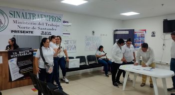 De acuerdo con lo que han expresado los sindicaditos, del total de 165 artículos del Acuerdo Colectivo 2023-2025 solo se ha cumplido el 5%. / Foto: Leonardo Favio Oliveros-La Opinión