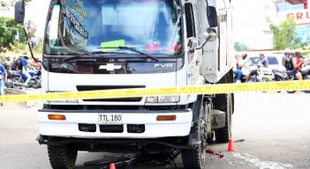 Ciclista no respetó la señal de pare y fue arrollado por una volqueta en Cúcuta
