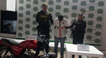 En Ocaña, hombre arrolló a un perro y luego lo mató a patadas 