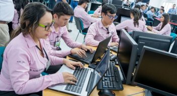 hasta el próximo domingo estará abierto el proceso de registro en programas virtuales, y que se abrirá nuevamente en agosto./Foto cortesía