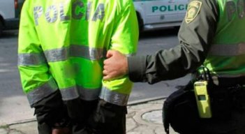 Policía capturado