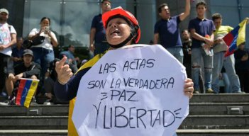 Varios gobiernos y organismos insisten en que se publiquen las actas con los resultados de las elecciones en Venezuela./Foto AFP