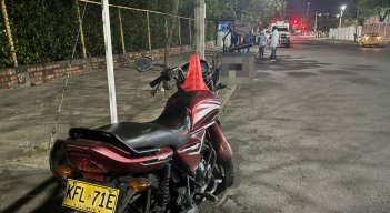 En Cúcuta, un joven chocó contra un andén y falleció