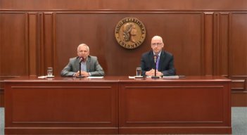 Ricardo Bonilla, ministro de Hacienda, y Leonardo Villar, gerente del Banco de la República. / Foto Cortesía